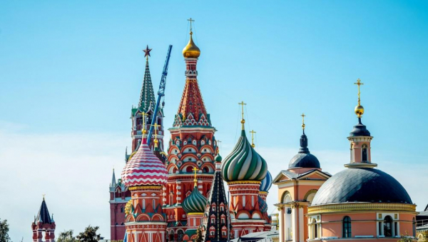 Въездной турпоток в Россию сократился почти на 20%